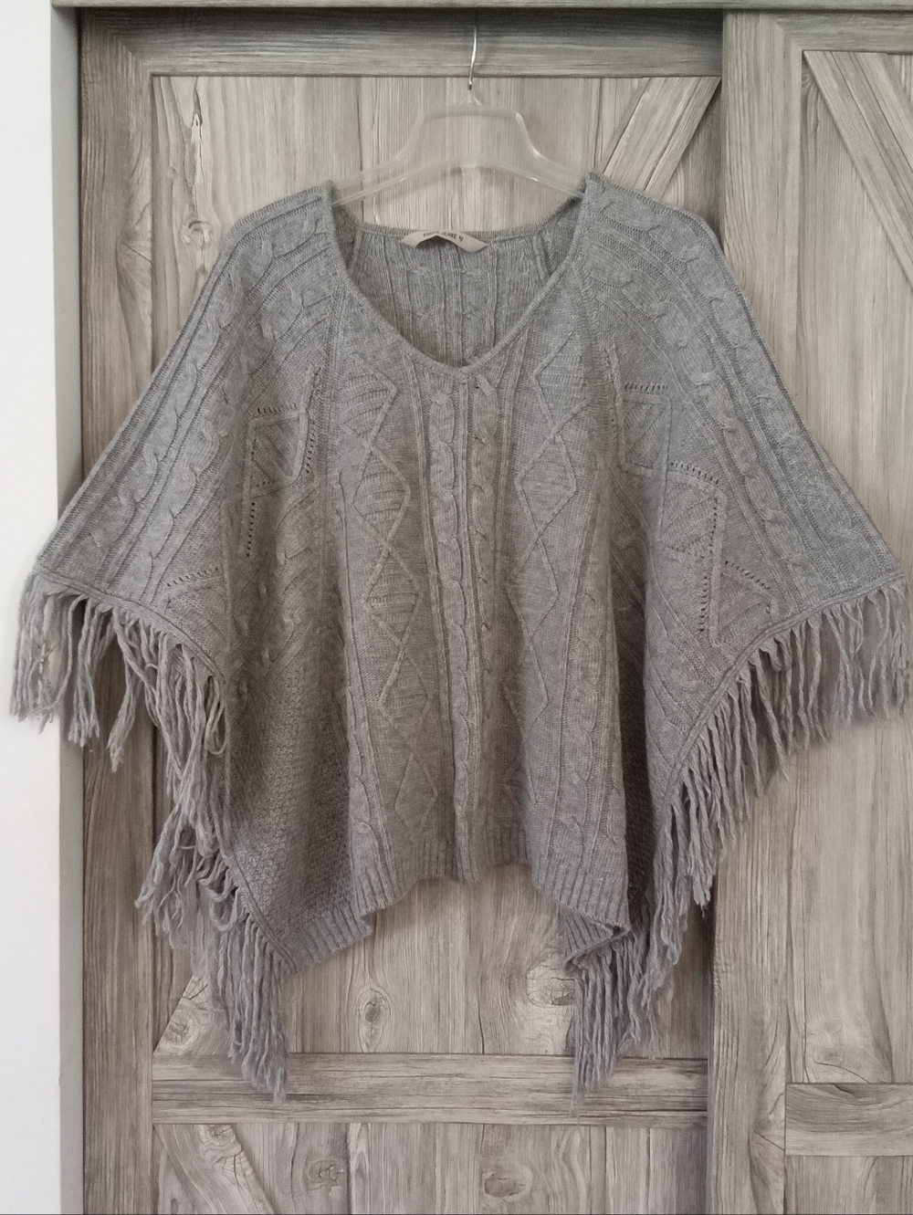 Garcia Gray Sweater Knit Fringed Poncho